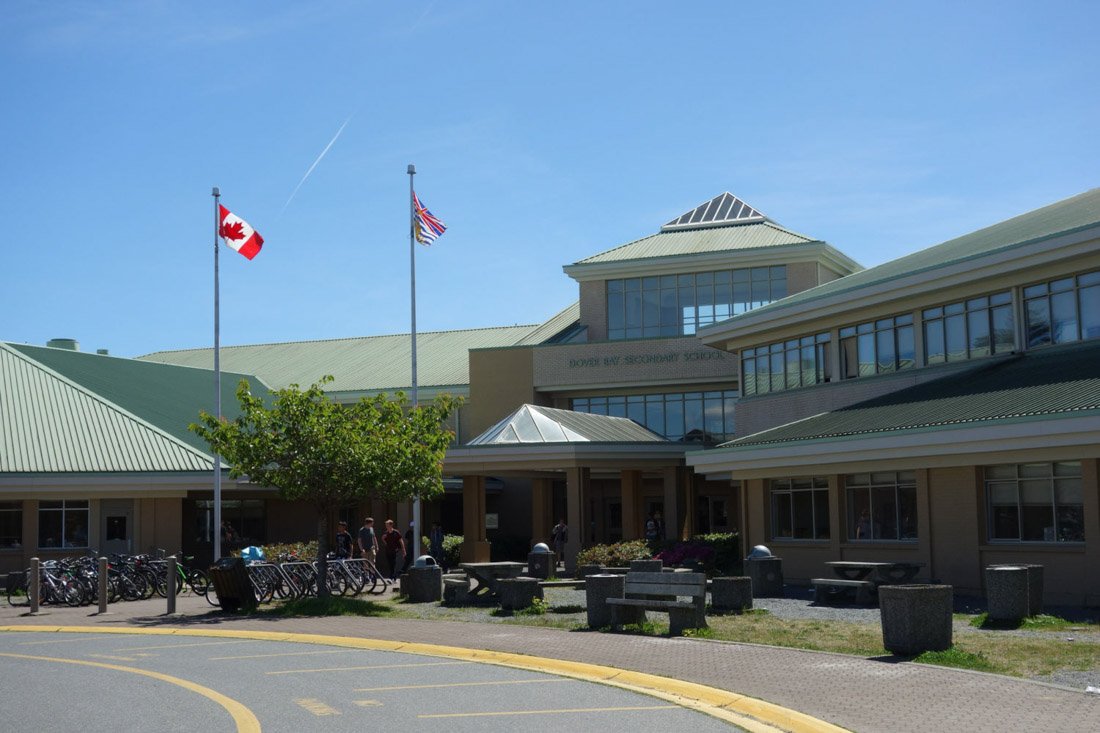 تحصیل در مدرسه Dover Bay کانادا گروه پیوند